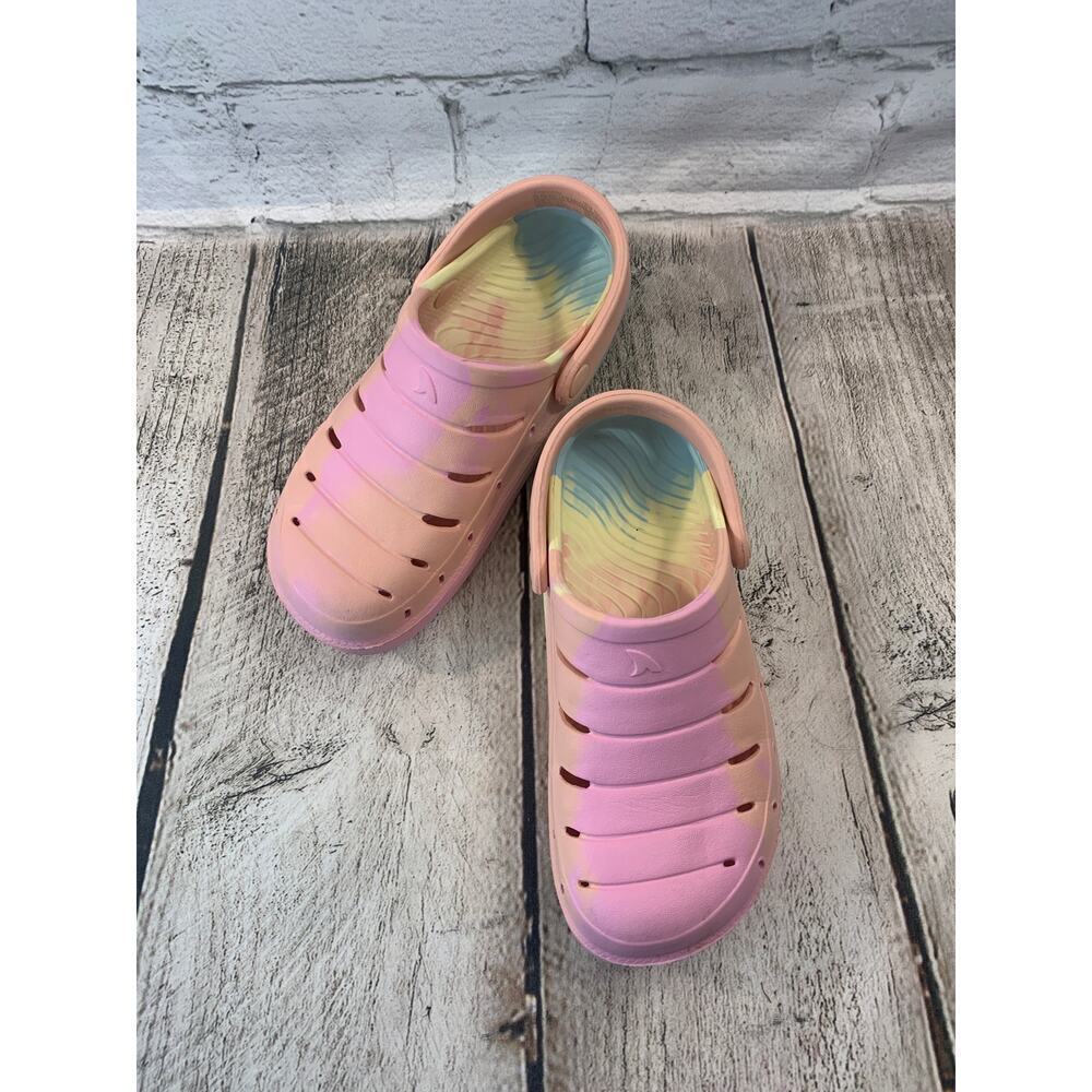 RUGGED SHARK Girl’s Clogs/Mules / Size: 12